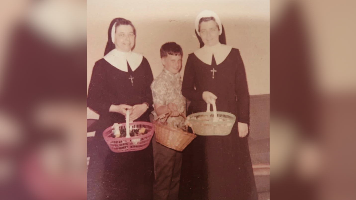 Lauretta Joyce (L), Ray Bodine (C), and Lenora Joyce (R) in the late 1960s. (Ray Bodine)