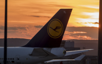 Lufthansa Board Rejects EU’s Terms for $9.9 Billion Bailout