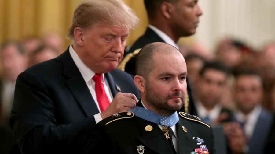 Medal of Honor Recipient, Former Army Medic Ronald Shurer Dies at 41