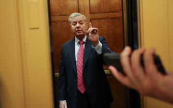 Graham Requests Names of Officials Who Unmasked Trump Campaign, Transition Team