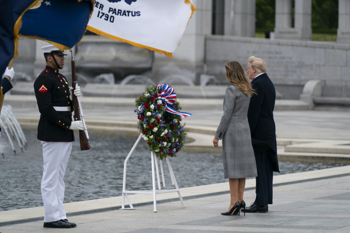President Donald Trump and First Lady Melania Trump participate in a wreath laying ceremony at the World War II Memorial to commemorate the 75th anniversary of Victory in Europe Day, in Washington on May 8, 2020. (Evan Vucci/AP photo)