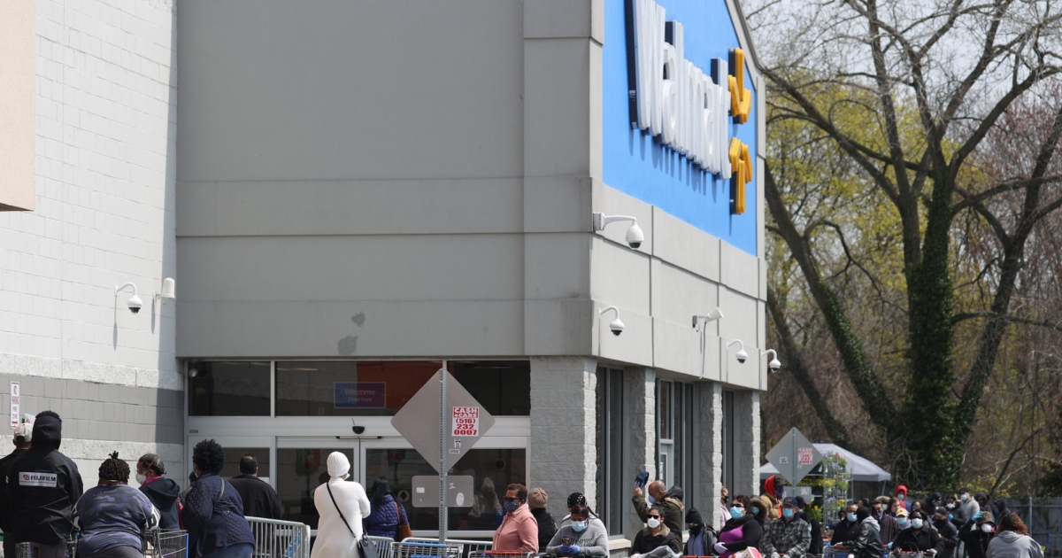 Second Walmart in Mass. Closes Due to a Cluster of CCP Virus Cases Among Employees NTD