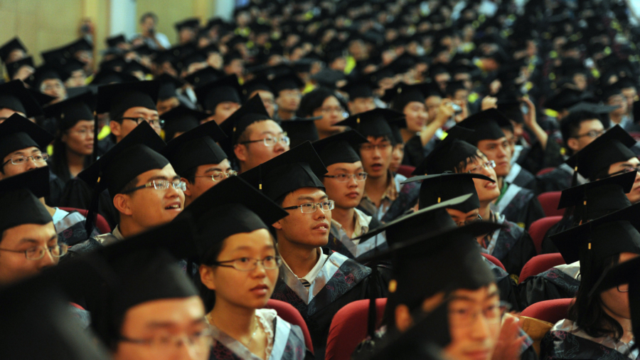 CCP Urges College Grads to Remote Areas