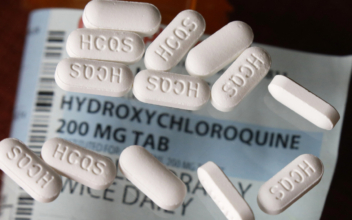 Taking Hydroxychloroquine ‘Ultimately a Decision Between a Patient and Their Doctor:’ FDA