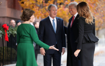 George W. Bush Congratulates Trump on Presidential Win