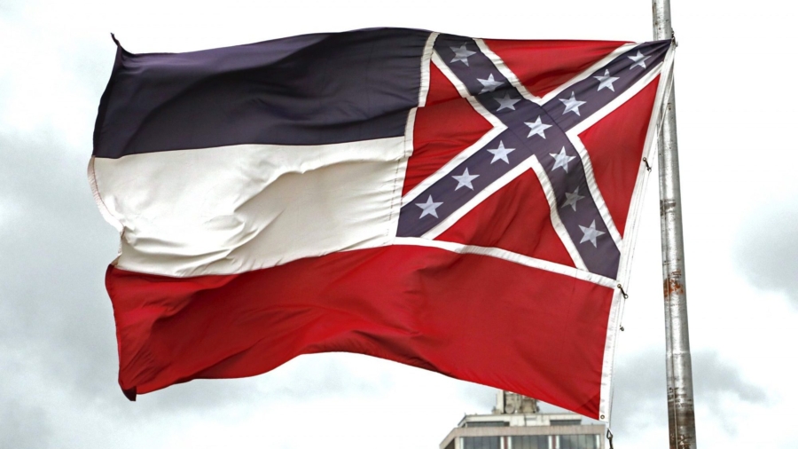 Mississippi to Choose New State Flag After Vote to Remove Confederate Symbol