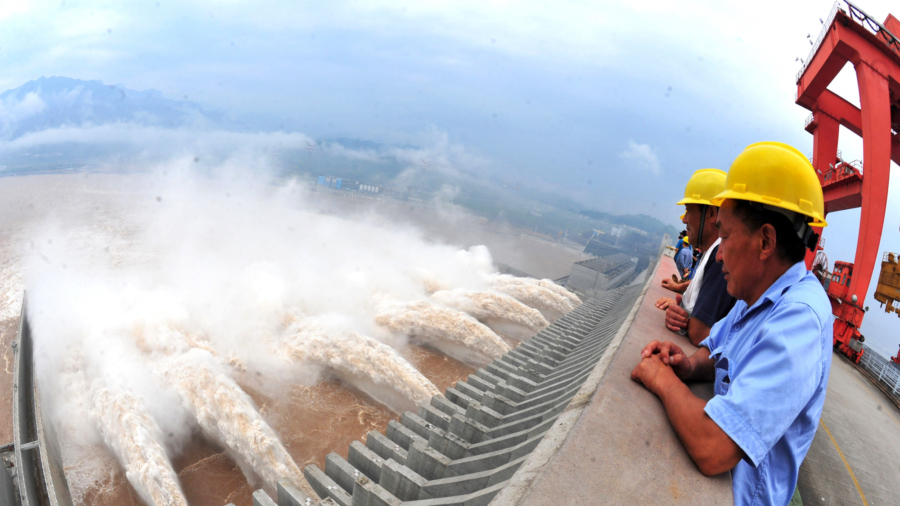 China in Focus (June 22): Three Gorges Dam Could Collapse, Expert Says