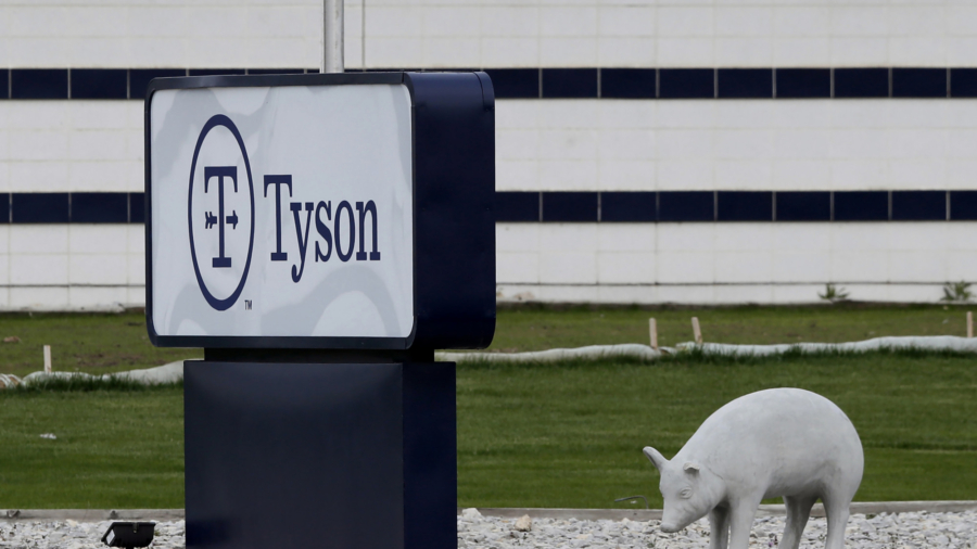Tyson Foods to Require COVID-19 Vaccines for All American Workers