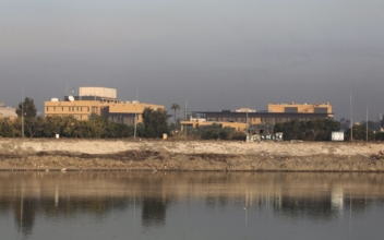 At Least 4 Rockets Explode Near US Embassy in Iraq’s Green Zone