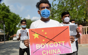 Indians Turn Against Chinese Regime Amid CCP Virus Outbreak and Border Dispute