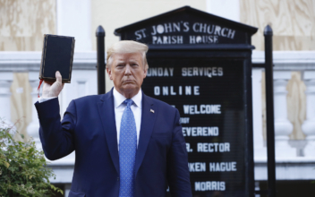 No Tear Gas Used Ahead of Trump’s Church Visit: Police