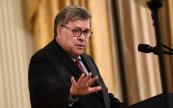 Democrats Silent on Burning of Courts are ‘Cowards,’ Says Barr