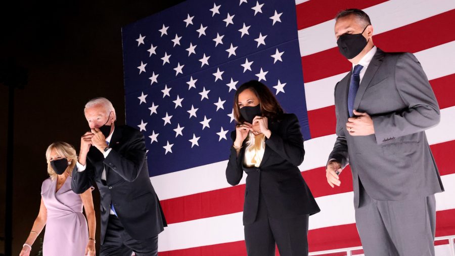 Democrats' Party Platform Omits 'One-China' Policy