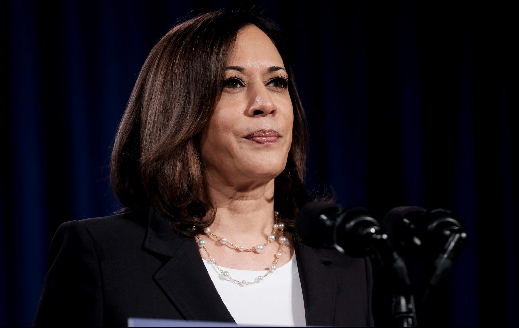 Live Q&A: Kamala Harris Plays President’s Role; Law Lets Tech Companies Create Governments