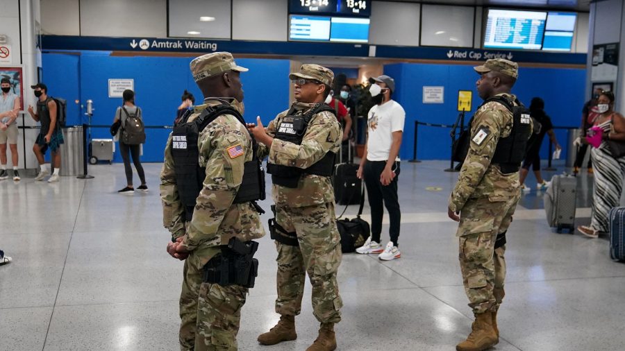 Quarantine ‘Checkpoint’ Opens at New York City’s Penn Station to Enforce Travel Rules