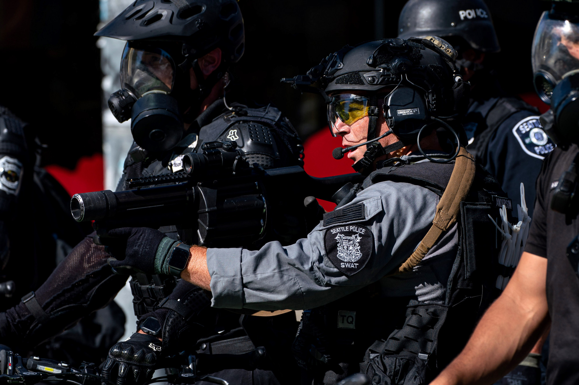 18 Arrested After Rioting in Seattle, Several Officers Injured