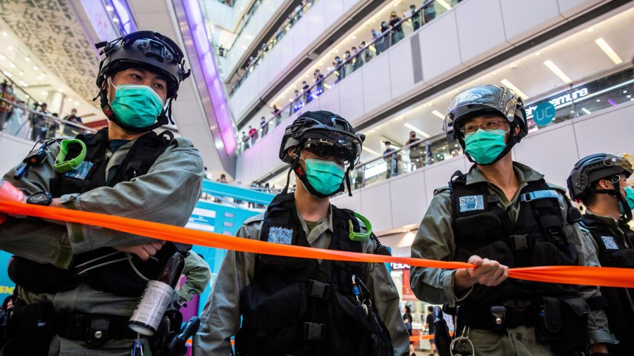 Hong Kong Police Arrest 2 Pro-Democracy Lawmakers