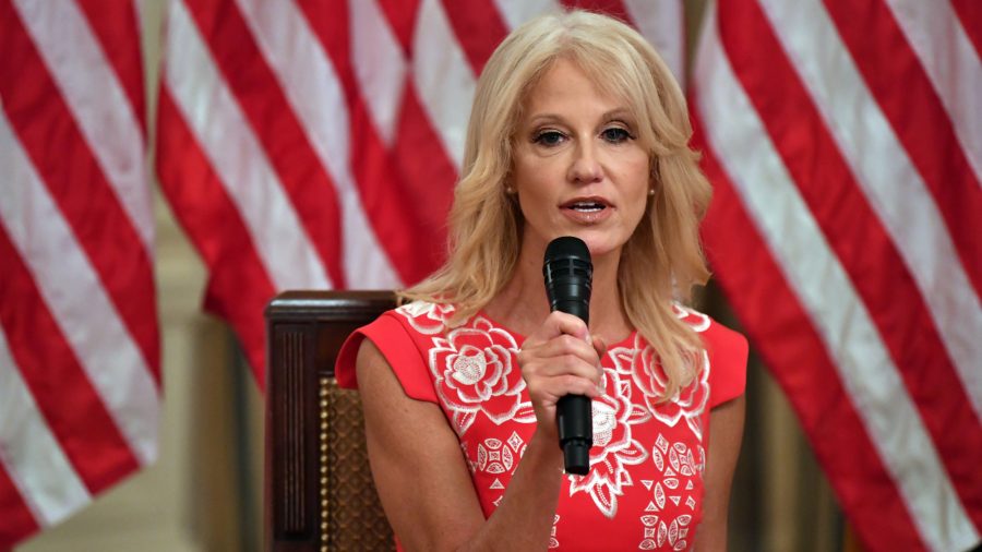 Kellyanne Conway to Leave White House End of Month