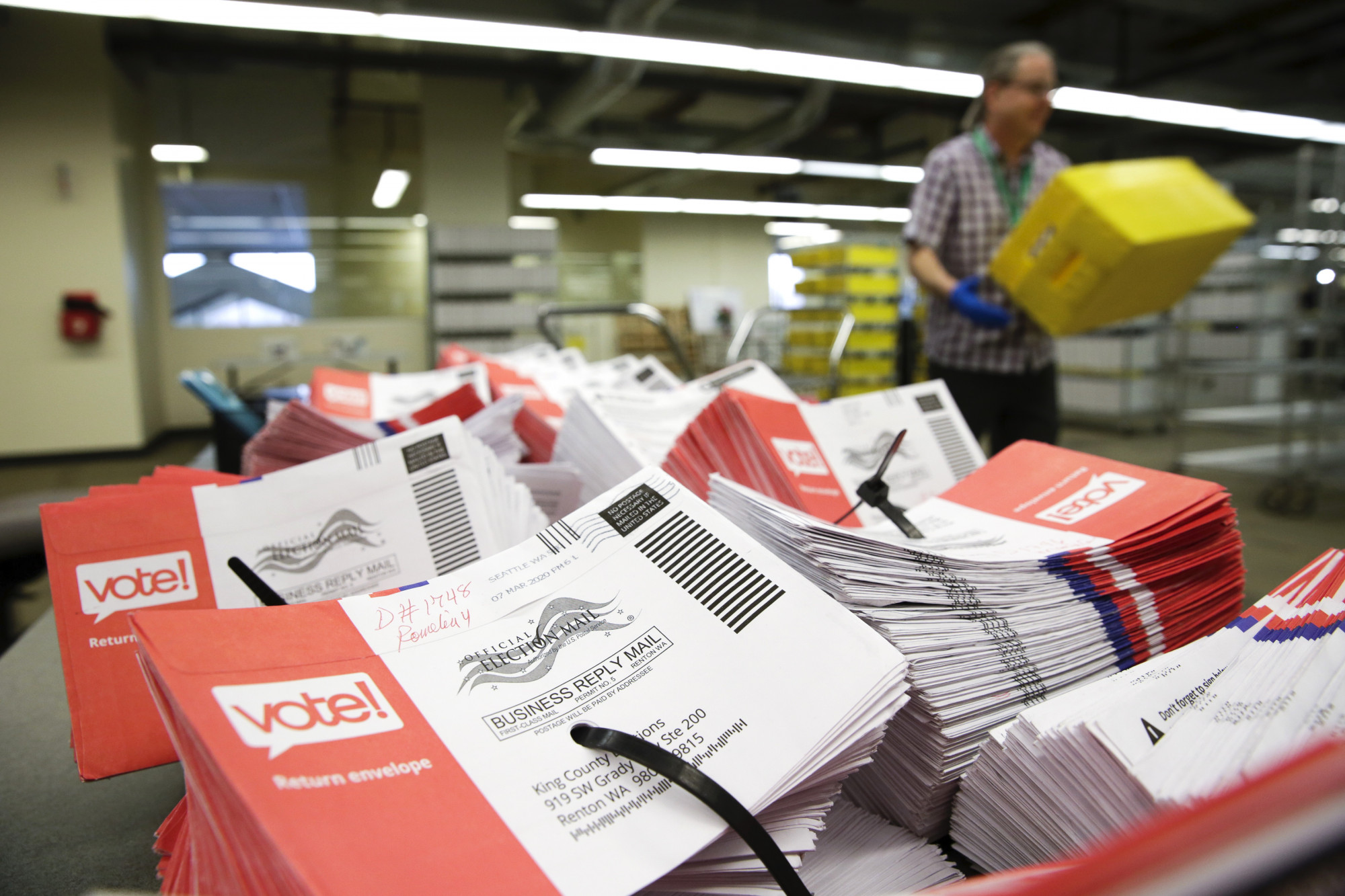 350,000 Dead Registrants Remain on Voter Rolls