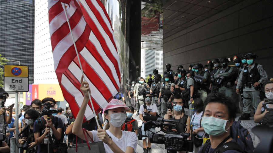 US Issues Sweeping New Travel Warning for China, Hong Kong