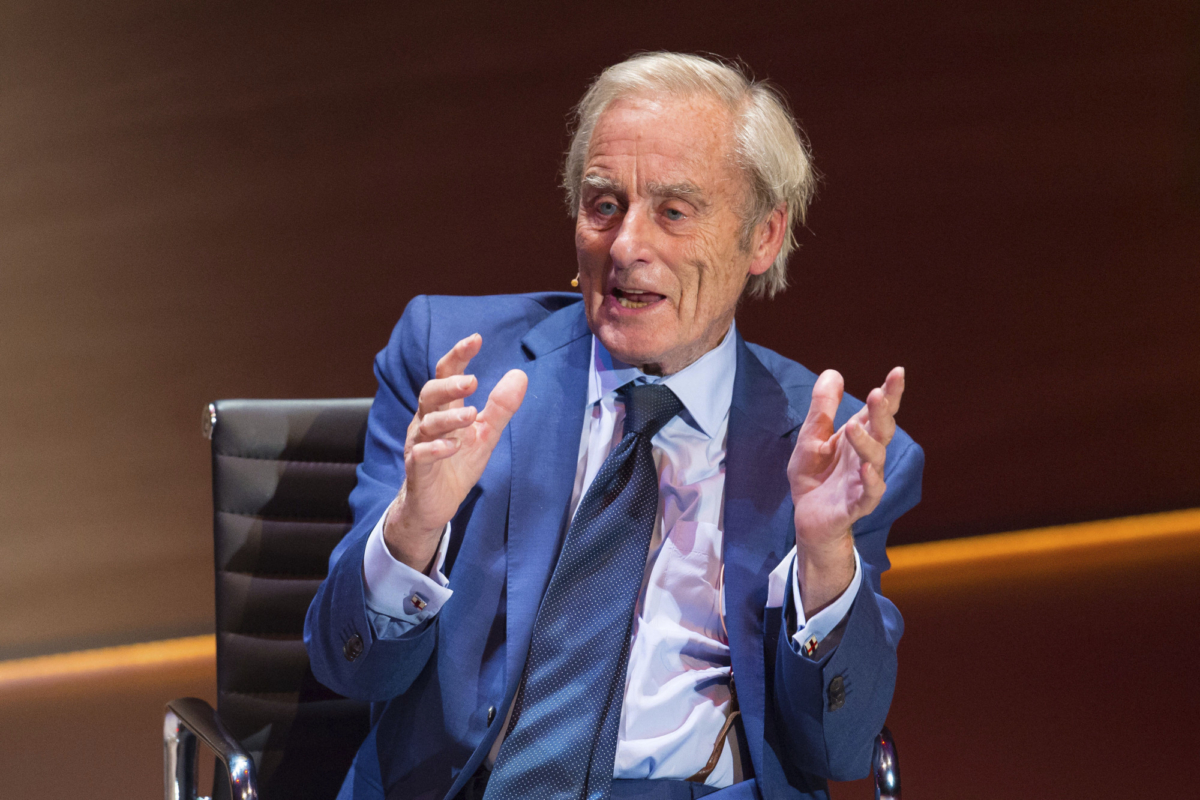 Journalist Harold Evans speaks during an event, on Oct. 9, 2015. (Dominic Lipinski/PA via AP)