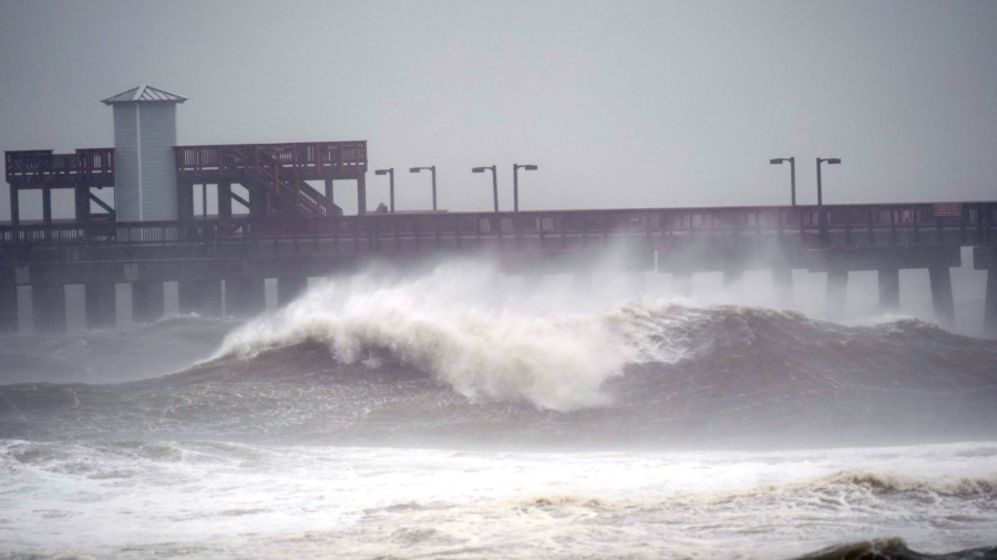 Hurricane Sally Blasts Ashore in Alabama With Punishing Rain