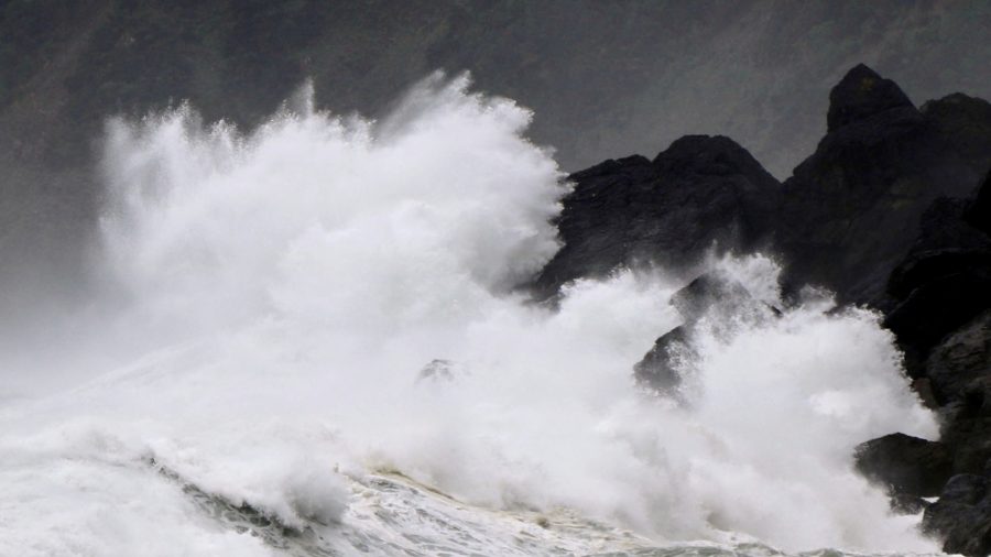 Japan Braces for Powerful Typhoon Haishen, Possible Record Rainfall