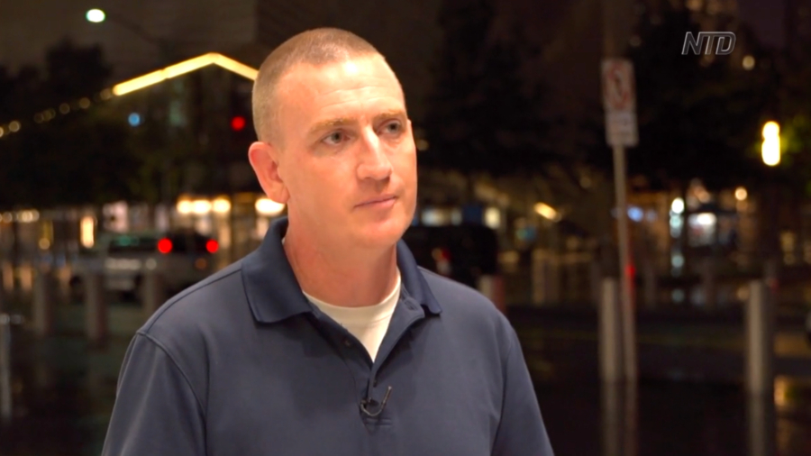 Officer Recounts 9/11 Rescue Operation