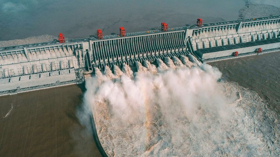 Yangtze River Rises 17 Feet in 24 Hours