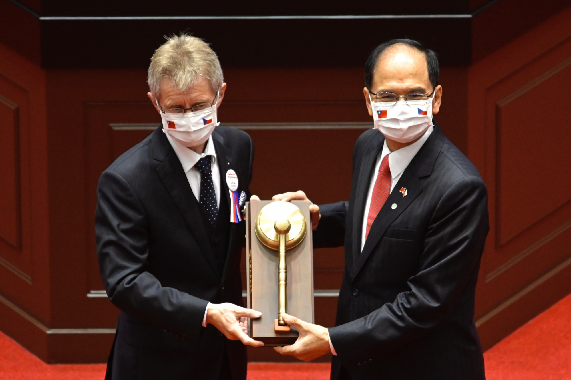 Czech Senate President Visits Taiwan