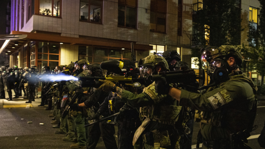 Federal Judge Restricts Portland Police Crowd Control, Suspends Officer