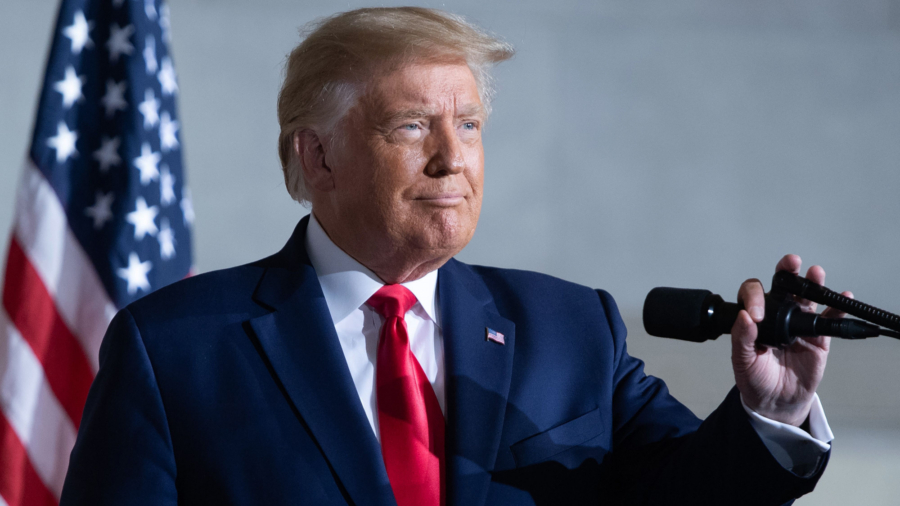 Executive Order to Restore 'Pro-American' History in Schools