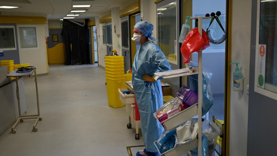 Nurses Call out Health Authorities in France