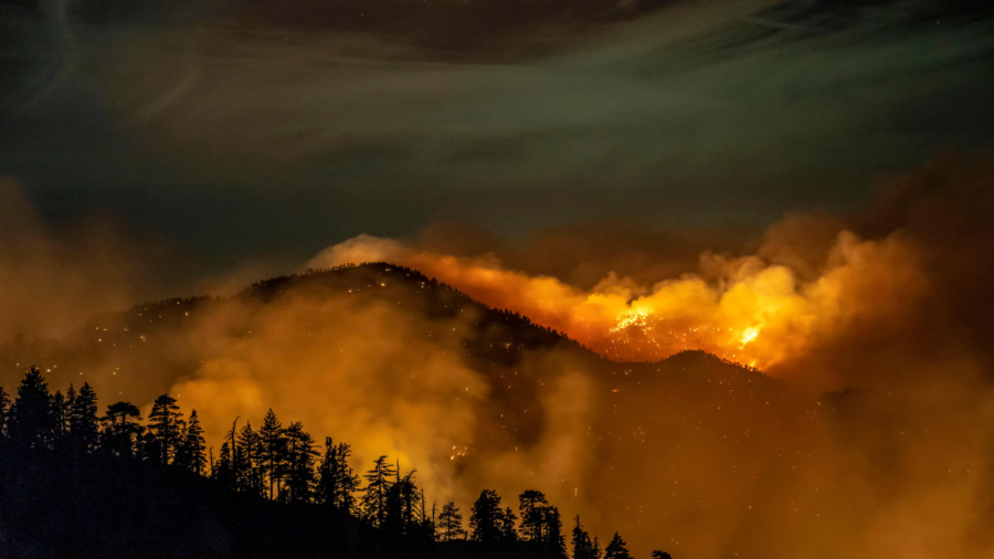 California Wildfire Likely to Grow From Wind, Low Humidity