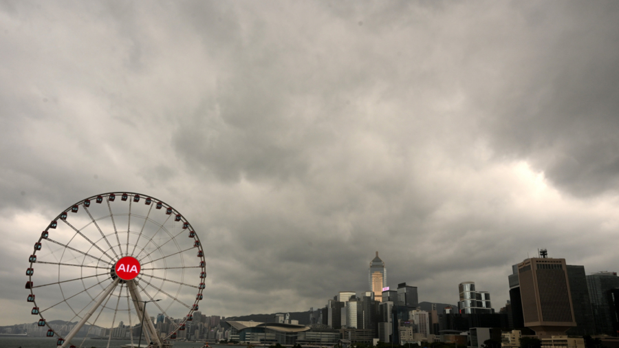 Hong Kong Forces Civil Servants To Swear Allegiance