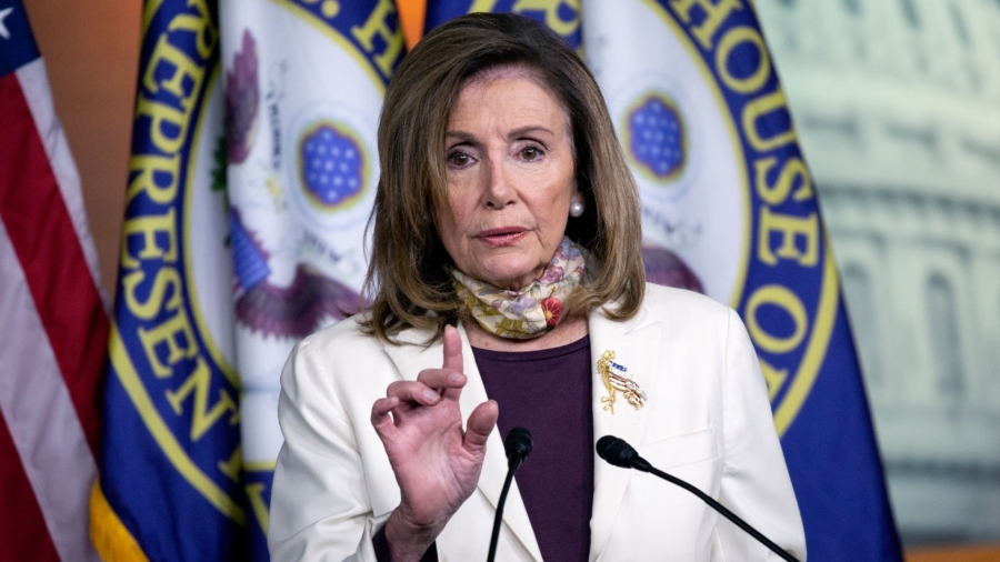 Pelosi Names House Impeachment Managers Ahead of Vote
