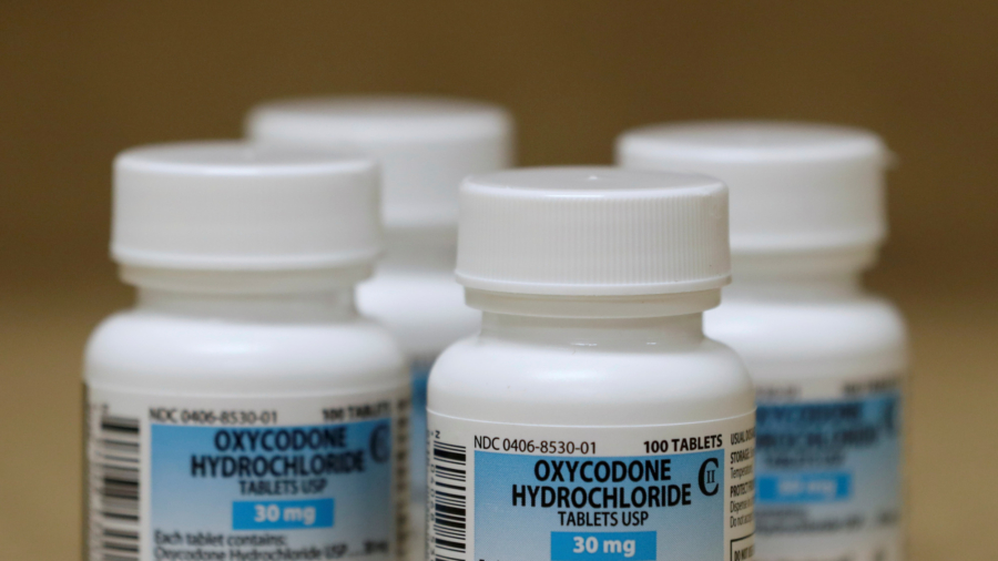 Opioid Drug Maker Mallinckrodt Files for US Bankruptcy Protection