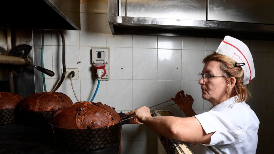 Pastry Chefs From Around the Globe Compete in the 'Best Panettone in the World' Competition