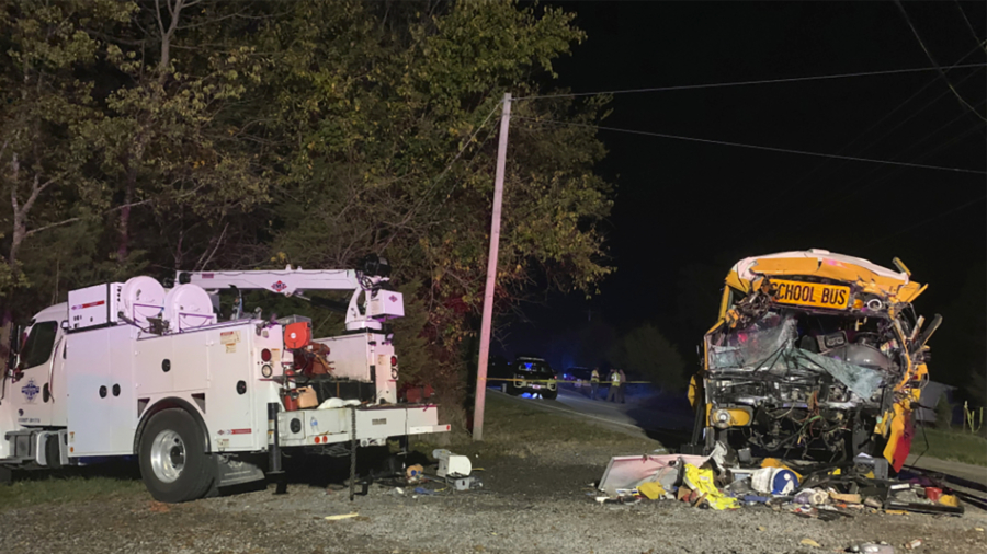 School Bus Driver, 7-Year-Old Girl Killed in Tennessee Crash