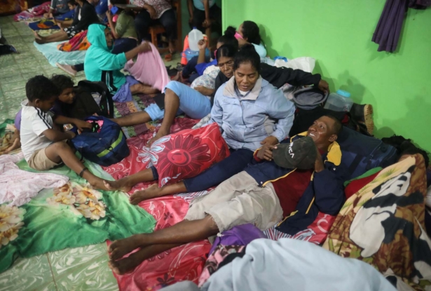 Locals remain in shelters while waiting for the passage of Hurricane Eta, in Bilwi, Puerto Cabezas, Nicaragua on Nov. 2, 2020. (Inti Ocon/AFP via Getty Images)