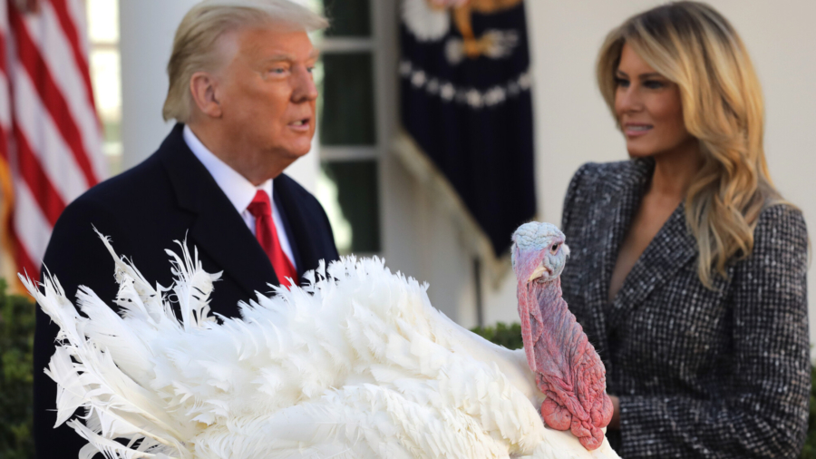 Trump: Americans United in Thanksgiving
