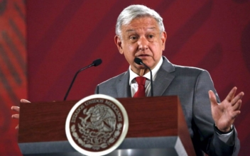 Mexican President Ready to Provide Political Asylum to Wikileaks’ Julian Assange