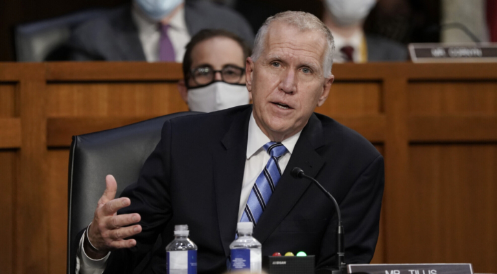 Senators Introduce Bill to Allow Expulsions After Title 42 Ends | NTD