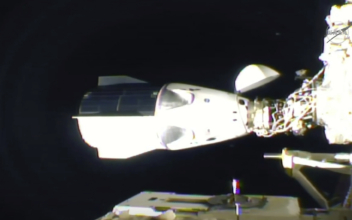 SpaceX Capsule With 4 Astronauts Reaches Space Station