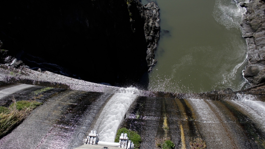Historic Deal Revives Plan for Largest US Dam Demolition