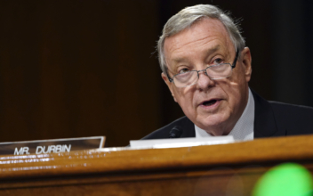 Durbin Questions Democrat Colleague Schumer&#8217;s Relaxed Senate Dress Code: &#8216;We Need to Have Standards&#8217;