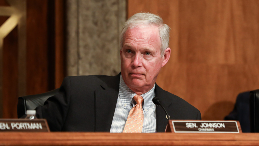 YouTube Temporarily Suspends Sen. Johnson’s Channel Over Vaccine Injury Panel