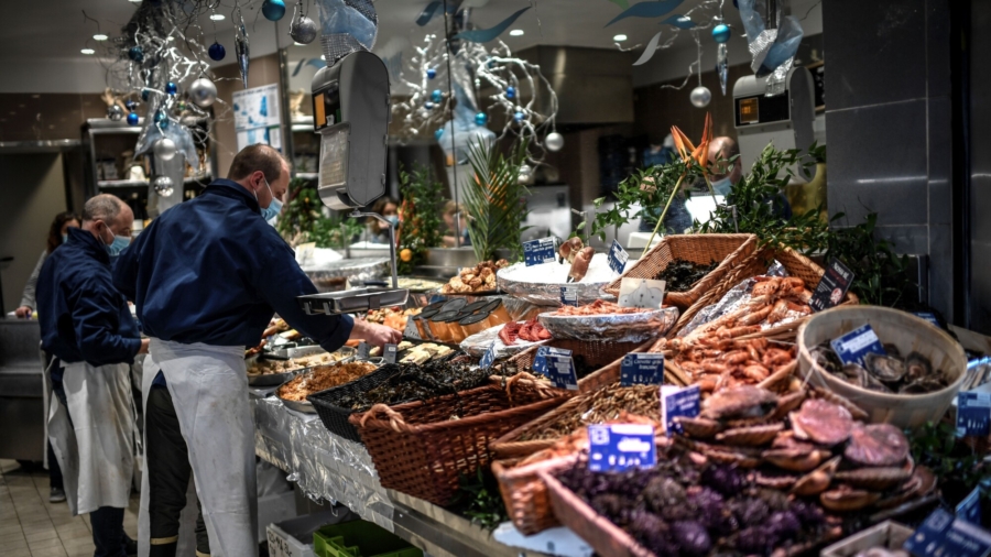 Christmas Dishes Around the World