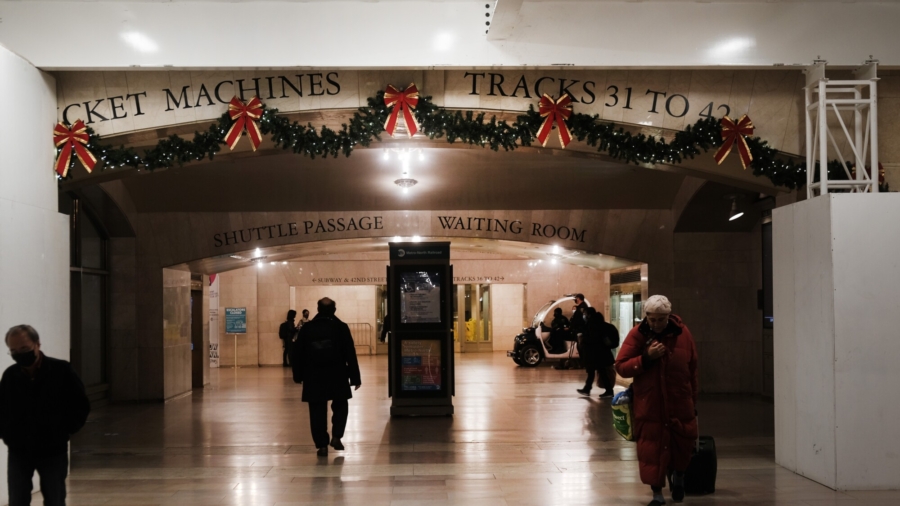 New Pedestrian Tunnel Opens in New York