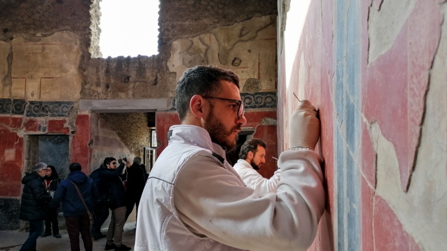 Italian Frescoes Undergo Restoration